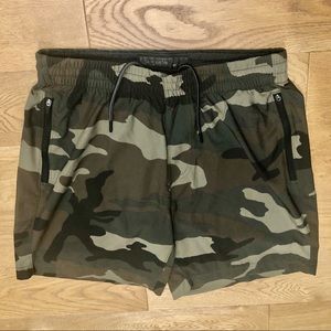 Camo athletic shorts